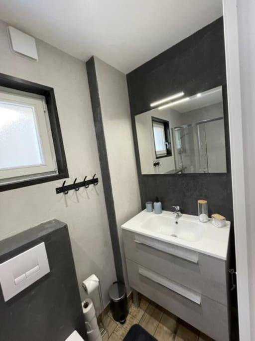 Apartament Chic'N Chill Issoudun Zewnętrze zdjęcie